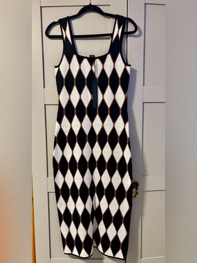 NWT House of Harlow 1960 sleeveless sweater dress- Small
